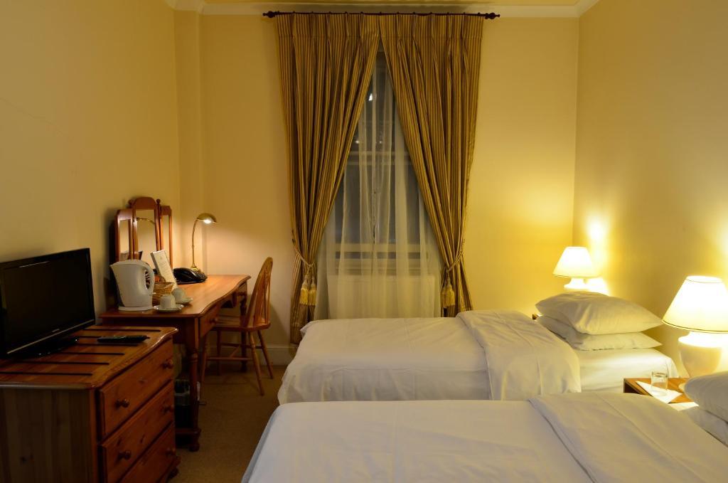 The Imperial Hotel สเตราด์ ภายนอก รูปภาพ